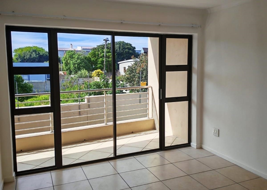 2 Bedroom Property for Sale in De Kelders Western Cape